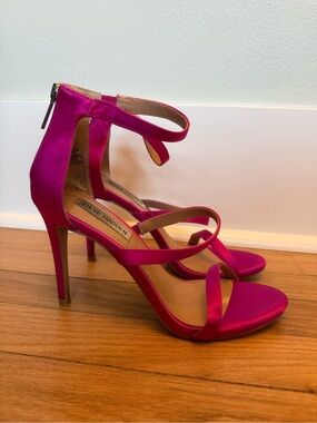 Steve Madden Fuchsia Strappy Stiletto 4” Heels